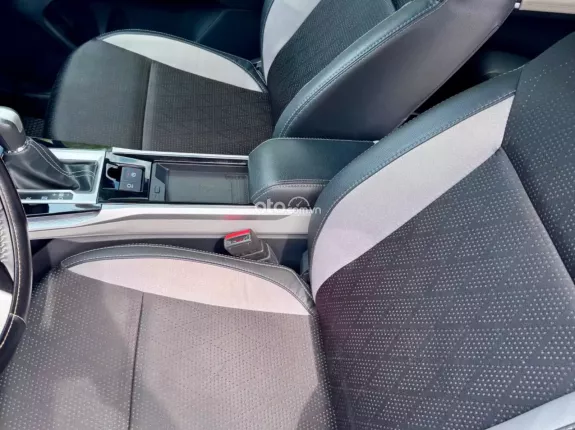 Toyota Veloz Cross 1.5 CVT 2022 - Xe nhập đẹp không lỗi