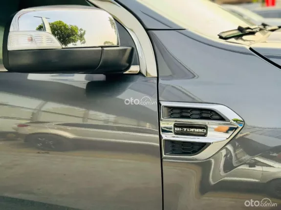 Ford Everest 2.0L ST5 10AT 4x4 Titanium 2019 - 7 chỗ rộng rãi, dẫn động 2 cầu đa năng