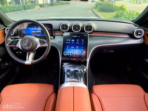 Mercedes-Benz C200 Avantgarde 2022 - TRẮNG/NÂU SIÊU ĐẸP