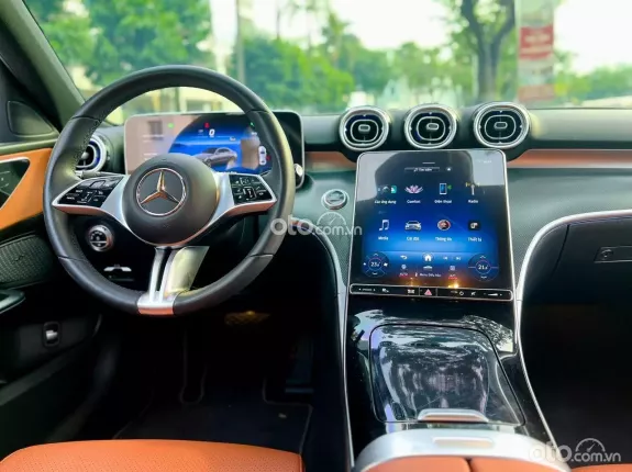 Mercedes-Benz C200 Avantgarde 2022 - TRẮNG/NÂU SIÊU ĐẸP