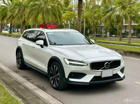 Volvo V60 B5 AWD Cross Country 2023 - V60 nhập khẩu Thuỵ Điển