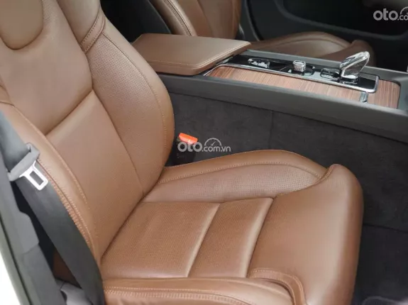 Volvo V60 B5 AWD Cross Country 2023 - V60 nhập khẩu Thuỵ Điển