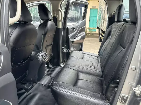 Nissan Navara 2.5 MT 2015 - Bán Nissan Navana đời 2015, số sàn, 1 cầu, xe một chủ