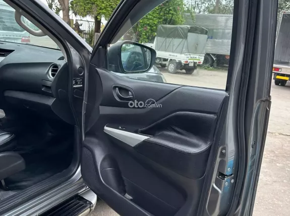 Nissan Navara 2.5 MT 2015 - Bán Nissan Navana đời 2015, số sàn, 1 cầu, xe một chủ