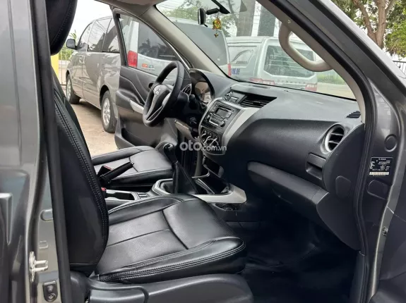 Nissan Navara 2.5 MT 2015 - Bán Nissan Navana đời 2015, số sàn, 1 cầu, xe một chủ