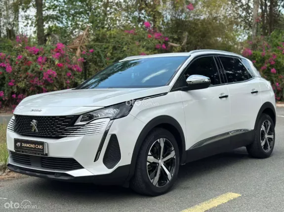 Peugeot 3008 Allure 2022 - ODO 10.000KM Mới tinh