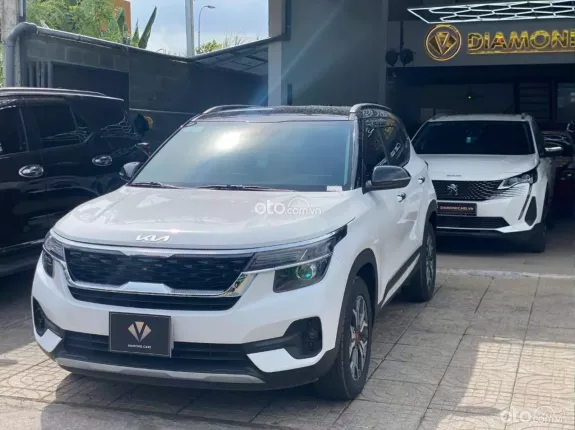 Kia Seltos 1.6 Luxury 2022 - Odo chỉ 3.000km siêu lướt