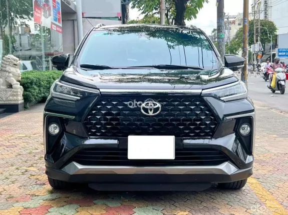 Toyota Veloz Cross 1.5 CVT TOP 2024 - Màu đen, odo 28.000 km
