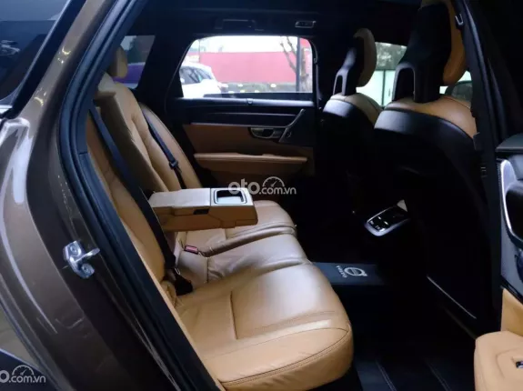Volvo V90 Cross Country 2018 - Xe nhập Thụy Điển, hỗ trợ bank 70%, giá tốt