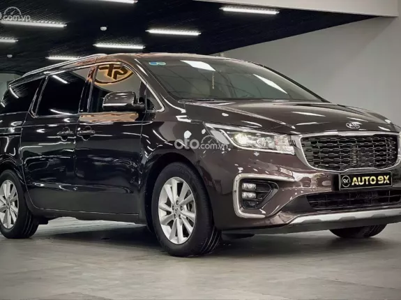 Kia Sedona 2020 - Máy dầu bản full
