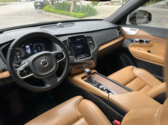 Volvo XC90 T6 Inscription 2020 - XC90 màu Nâu nhập khẩu Thuỵ Điển