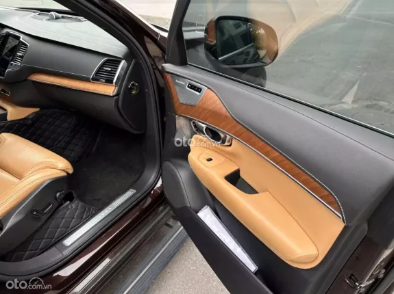 Volvo XC90 T6 Inscription 2020 - XC90 màu Nâu nhập khẩu Thuỵ Điển