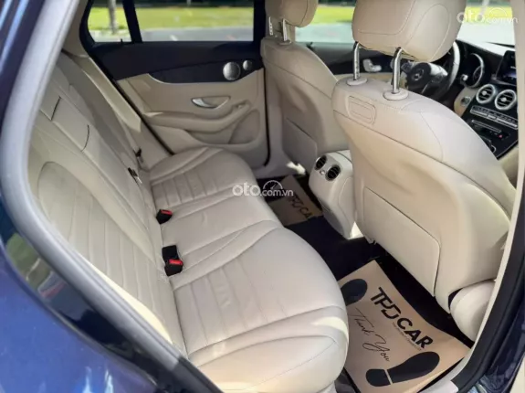 Mercedes-Benz GLC 300 4Matic 2018 - Mercedes-Benz GLC300 xanh/kem sx2018