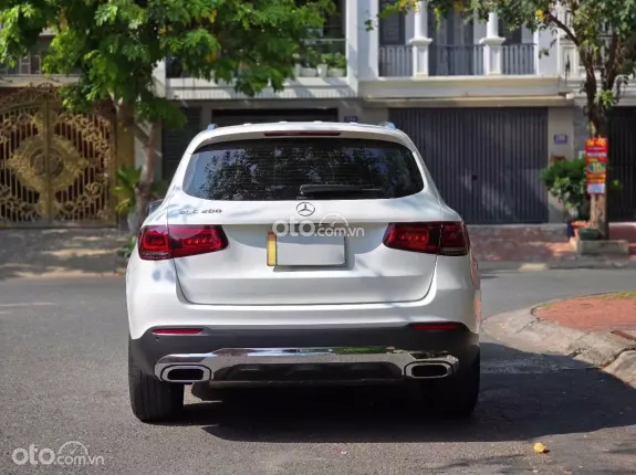 Mercedes-Benz GLC 200 2020 - Trắng Đen