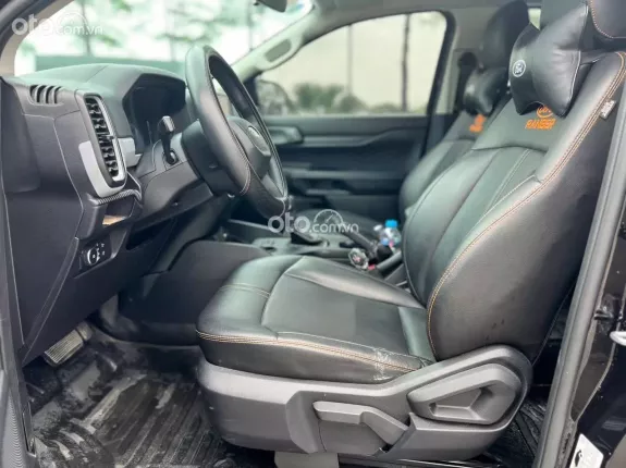 Ford Ranger XLS 2.2 4x2 AT 2022 - Salon mới về chào bán ngay chiếc xe