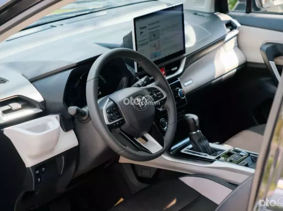 Toyota Veloz Cross 1.5 CVT 2022 - Cam kết không đâm đụng, ngập nước