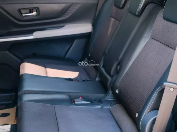 Toyota Veloz Cross 1.5 CVT 2022 - Cam kết không đâm đụng, ngập nước