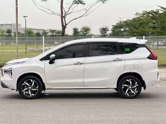 Mitsubishi Xpander AT Premium 2022 - Salon mới về chào bán ngay