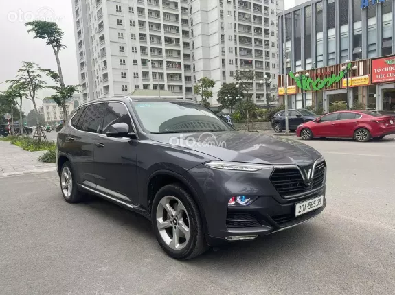 VinFast LUX A2.0 Nâng cao 2022 - Xe màu đen, cam kết chuẩn odo