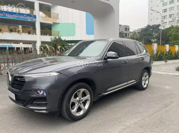 VinFast LUX A2.0 Nâng cao 2022 - Xe màu đen, cam kết chuẩn odo