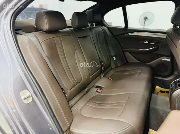 VinFast LUX A2.0 Cao cấp 2021 - Động cơ xăng I-4 2.0L Turbo