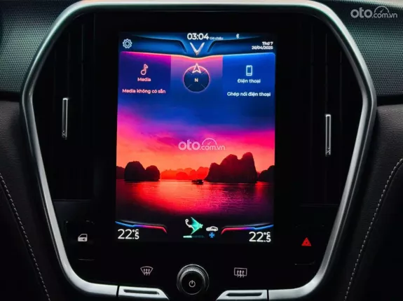 VinFast LUX A2.0 Cao cấp 2021 - Động cơ xăng I-4 2.0L Turbo