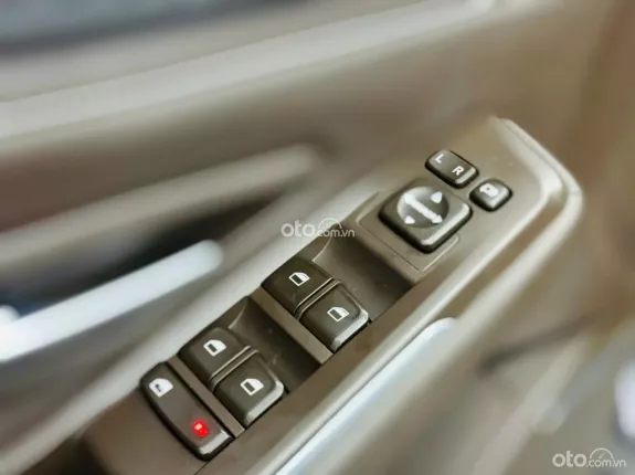 VinFast LUX A2.0 Cao cấp 2021 - Động cơ xăng I-4 2.0L Turbo