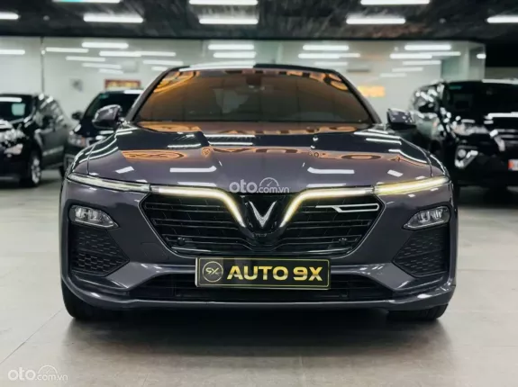 VinFast LUX A2.0 Cao cấp 2021 - Động cơ xăng I-4 2.0L Turbo