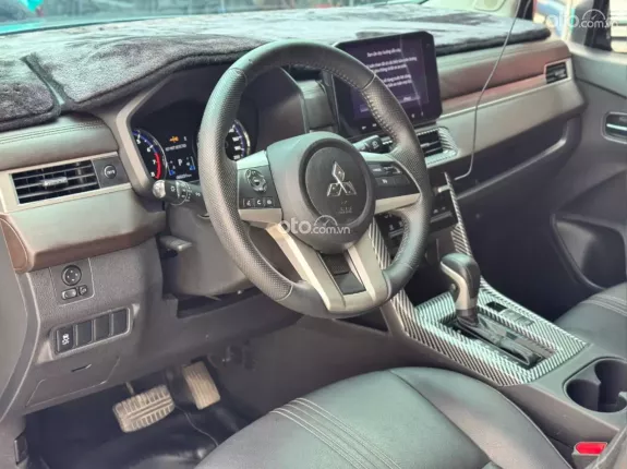 Mitsubishi Xpander AT Premium 2022 - Xe model 2023