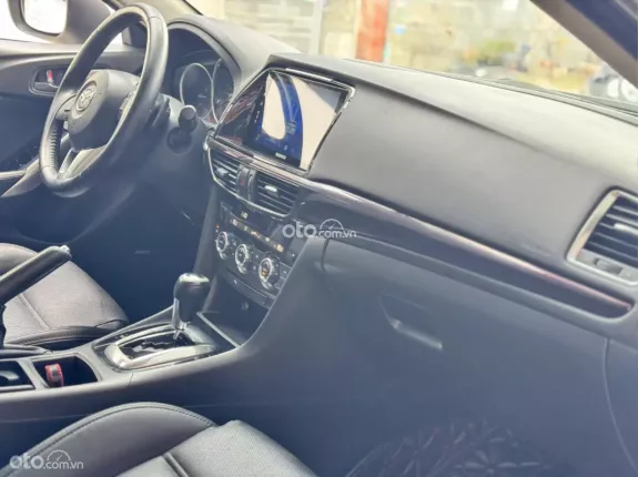 Mazda 6 2.5L Signature Premium 2016 - Máy zin, nước sơn vẫn tốt