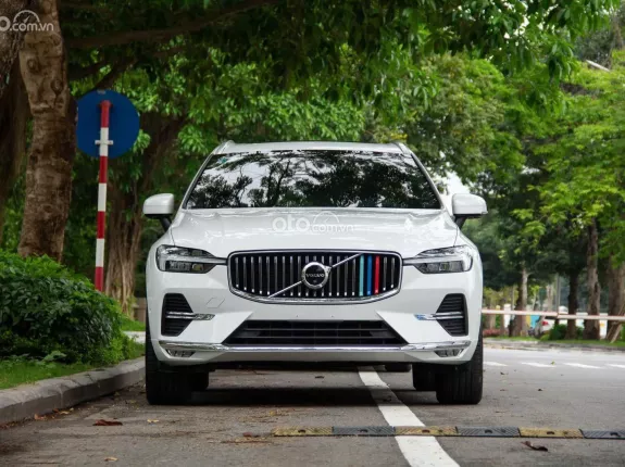 Volvo XC60 B6 Ultimate Bright 2022 - Cập bến em hiếm, lâu lâu mới có 1 em bán cho AE