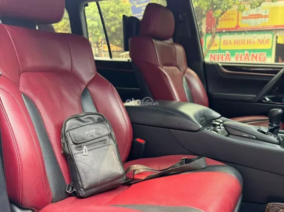 Lexus LX 570 2019 - Nhập Trung Đông
