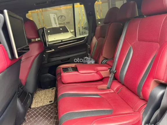 Lexus LX 570 2019 - Nhập Trung Đông