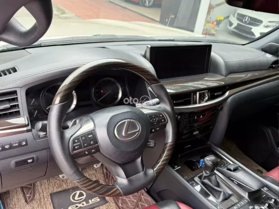 Lexus LX 570 2019 - Nhập Trung Đông