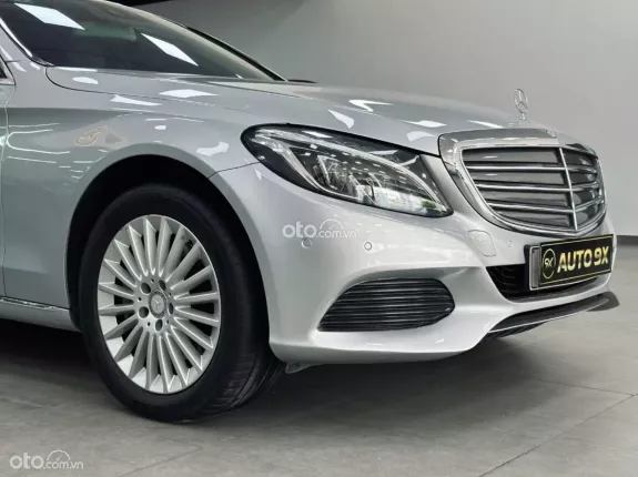 Mercedes-Benz C250 2016 - Màu Bạc ánh kim, nội thất kem