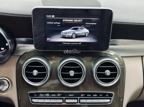 Mercedes-Benz C250 2016 - Màu Bạc ánh kim, nội thất kem