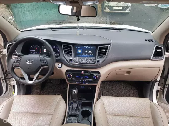 Hyundai Tucson 2.0 Đặc biệt 2018 - Hyundai Tucson 2.0AT MÁY DẦU sản xuất 2018 xe tư nhân chính chủ đi ít