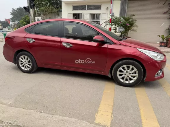 Hyundai Accent 1.4 AT 2018 - Xe đẹp không lỗi