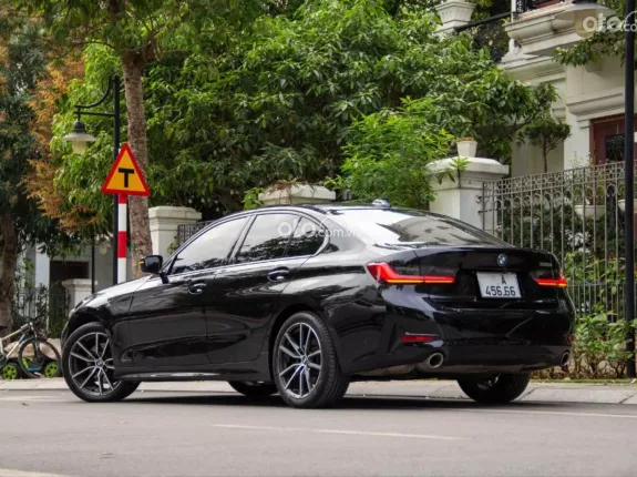 BMW 320i Sport Line 2022 - Bao check test
