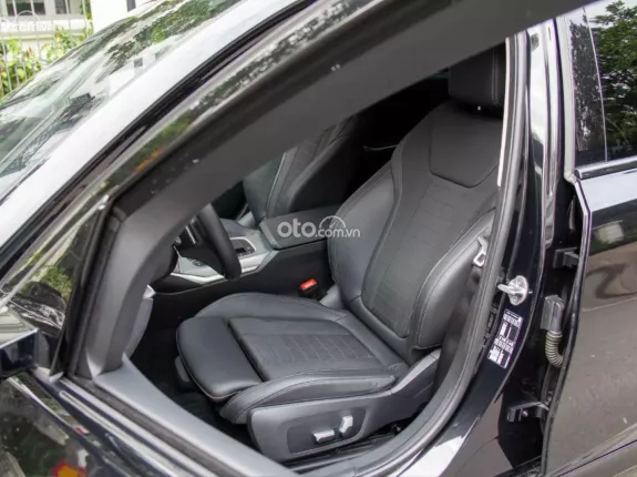 BMW 320i Sport Line 2022 - Bao check test