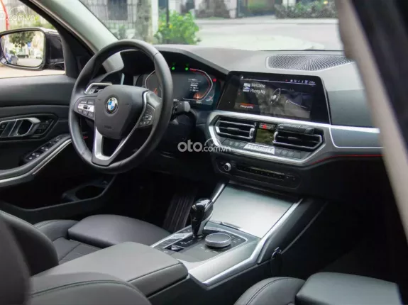 BMW 320i Sport Line 2022 - Bao check test