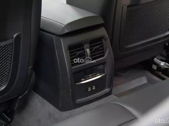 BMW 320i Sport Line 2022 - Bao check test