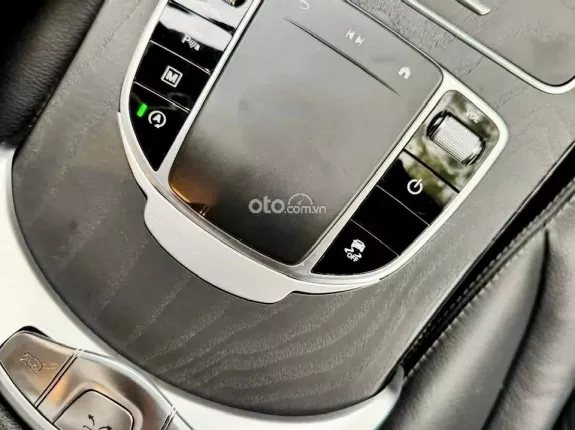 Mercedes-Benz GLC 300 4Matic 2022 - Bản độ Full từ GLC250 4Matic