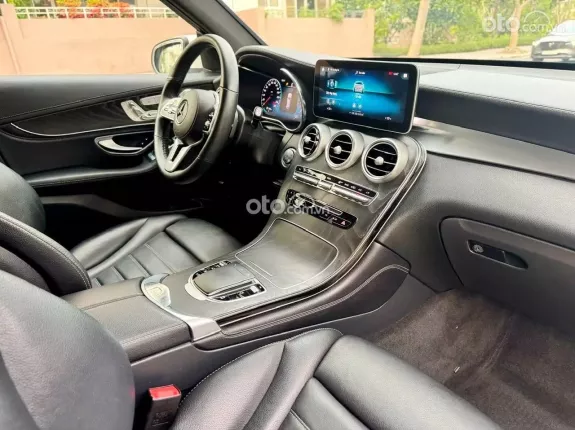 Mercedes-Benz GLC 300 4Matic 2022 - Bản độ Full từ GLC250 4Matic