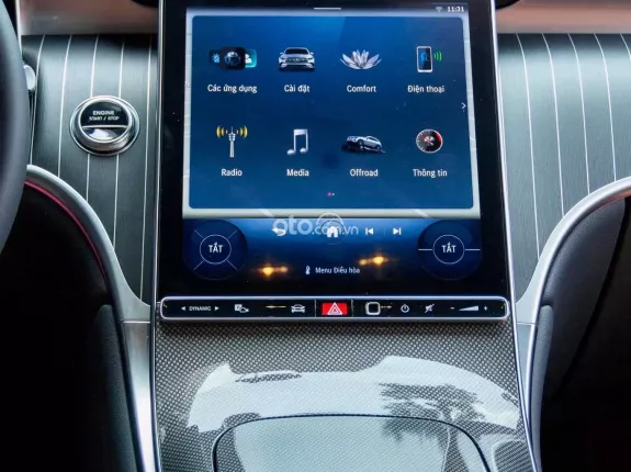 Mercedes-Benz GLC 200 4Matic 2024 - Tên công tý xuất VAT 900 triệu