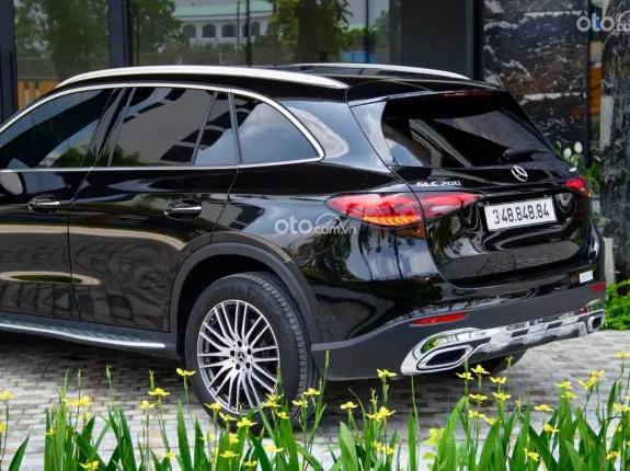 Mercedes-Benz GLC 200 4Matic 2024 - Tên công tý xuất VAT 900 triệu