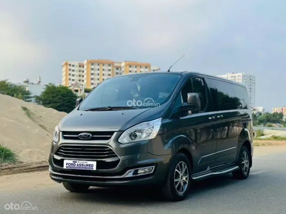 Ford Tourneo Titanium 2019 - 7 chỗ cơ bản, máy gầm rất mới