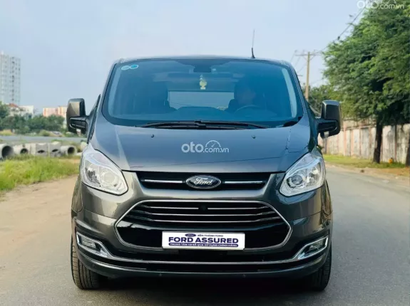 Ford Tourneo Titanium 2019 - 7 chỗ cơ bản, máy gầm rất mới