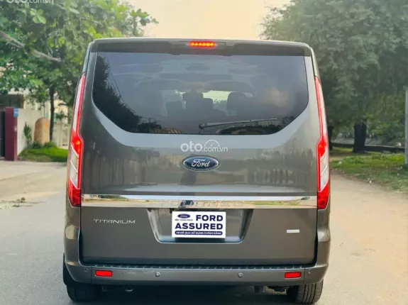 Ford Tourneo Titanium 2019 - 7 chỗ cơ bản, máy gầm rất mới