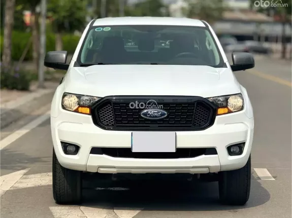 Ford Ranger XLS 2.2 4x2 AT 2022 - Km zin, máy zin, xe đẹp bao check toàn quốc